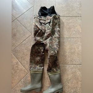 FOXELLI NEOPRENE CHEST WADERS SIZE 9 MENS